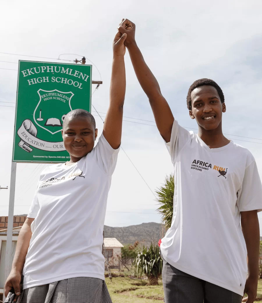 http://Africa%20Run%20Ekuphumleni%20High%20School